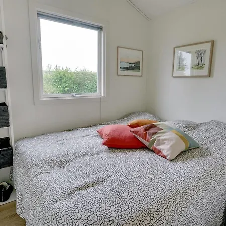 Ainikki - 200m From The Sea By Interhome