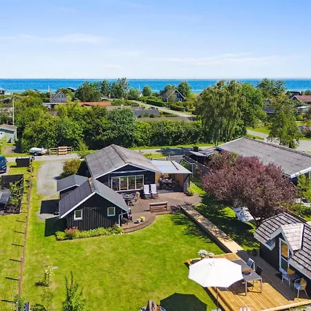 בית נופש Ainikki - 200m From The Sea By Interhome *